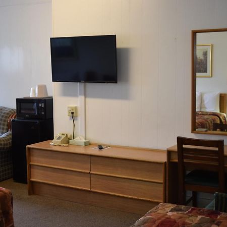 Economy Inn Taylorville 外观 照片