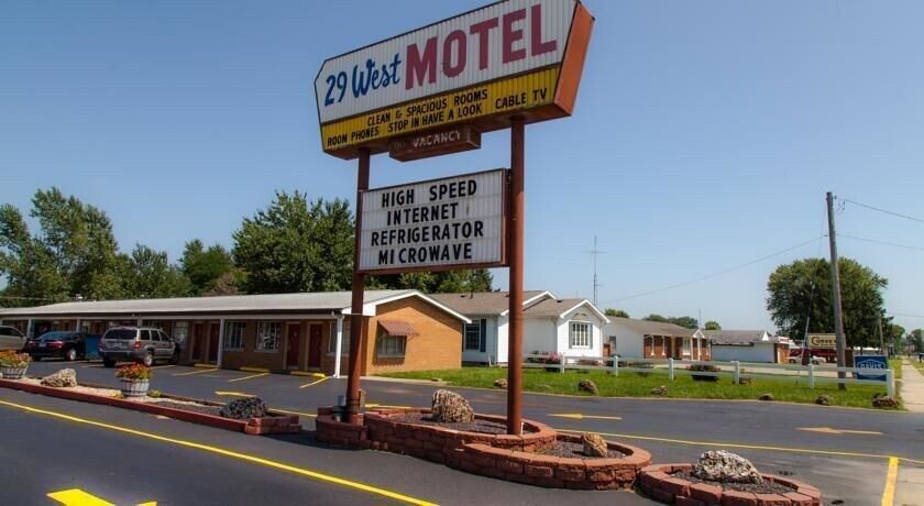 Economy Inn Taylorville 外观 照片